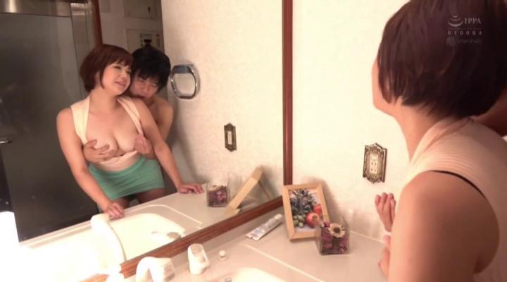 Casting Awesome Akase Shouko in insane home scenes of real porn Gay Fuck