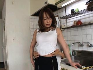 Bhabi Awesome Mature Japanese lady is amazing for sex AdblockPlus