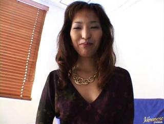 Oral Sex Awesome Kyoko Izumi Hot Asian mature model enjoys masturbation Avy Scott