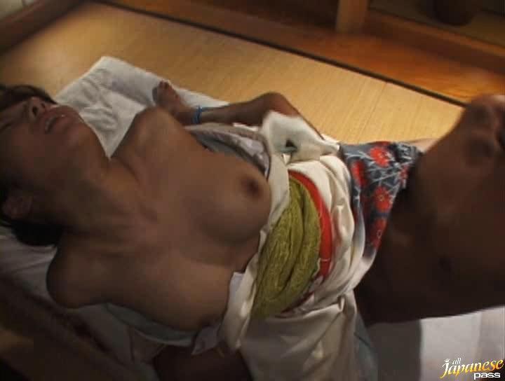 Awesome Nao Fujishima Mature Japanese model has hot sex action - 1