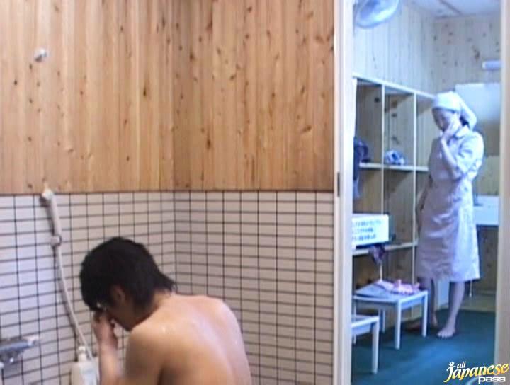 Nalgona Awesome Japanese hottie fucks the bath cleaning dude! Nudes