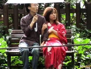 Cum In Mouth Awesome Asian babe in kimono enjoys the outdoors Party