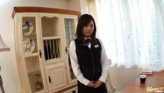 Madura Awesome Young Japanese chick exposes her body and plays with her clit Cuzinho
