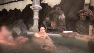Nasty Awesome Japanese AV Model is a hot milf exposed in the outdoor baths Bokep