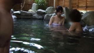 Abigail Mac Awesome Japanese AV Model is an arousing milf in the outdoor baths Urine