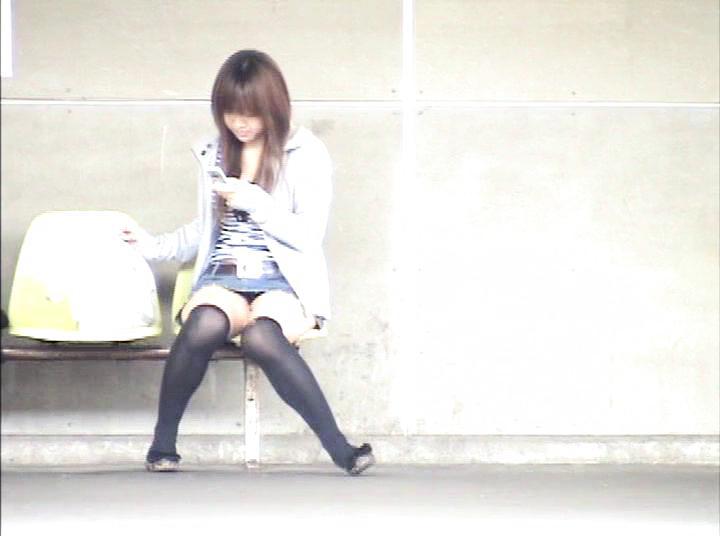 Awesome Yuzuki Hatano nice teen in a short skirt is an exhibitionist - 1