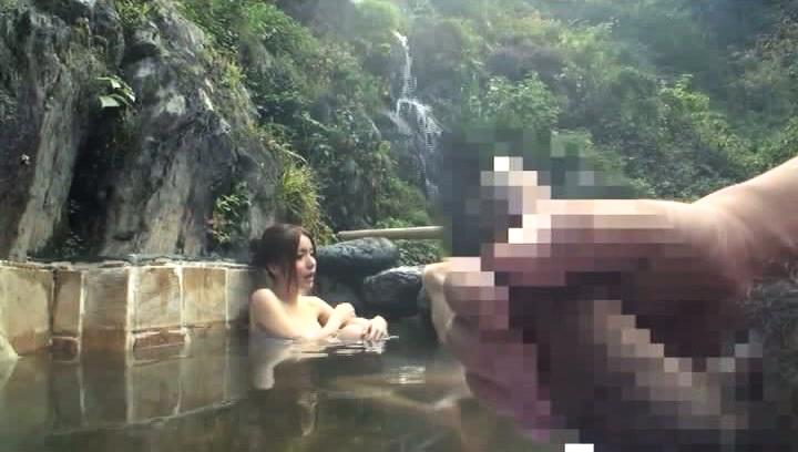 Desnuda Awesome Horny Asian model is fucked in outdoor bath Eating
