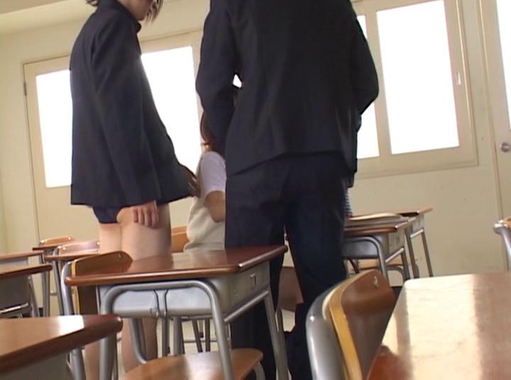Awesome Mao Andoh Asian schoolgirl sucks cock in the classroom - 2