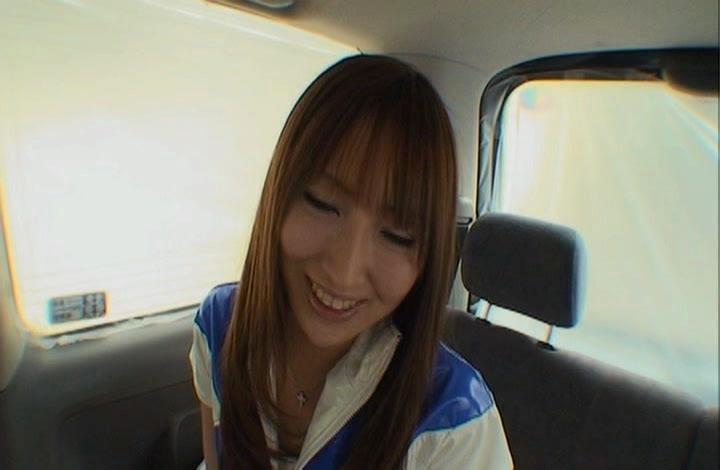Orgia Awesome Racing Queen Miyu Nakai Teases Her Driver on the way to a Shoot Amateur Porn Free