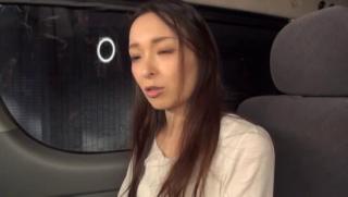 Pornstars Awesome Alluring Asian milf gets persuaded to have some steamy car sex Step Dad