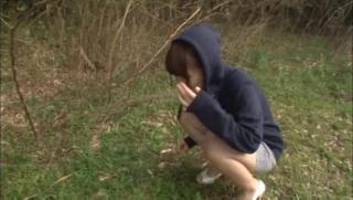 Red Head Awesome Hasegawa Rui delivers a steamy blowjob outdoors FilmPorno