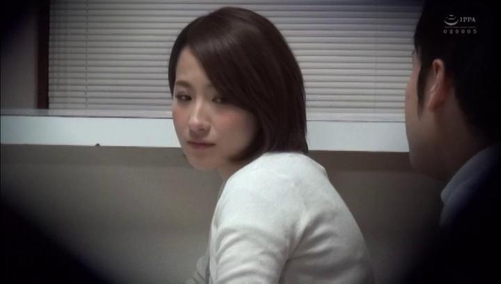 Awesome Housewife Mizukawa Kaede cuckolds her hubby on a hudden cam - 2