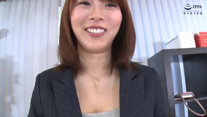 Lady  Awesome Japanese girl wants a prestige job Casal - 2