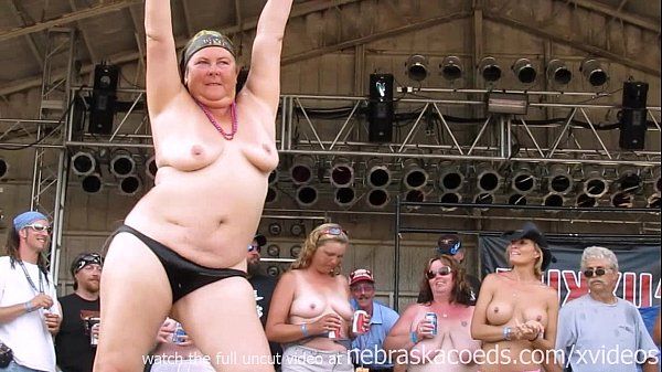 Natural Boobs real women going wild at midwest biker rally Gloryholes - 1