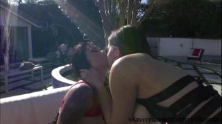 Arab Dana and Valentina enjoys hardcore sex with their guy James Gay Boyporn