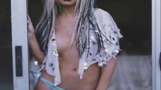 XXXGames Christina Aguilera Uncensored: http://ow.ly/SqHxI...