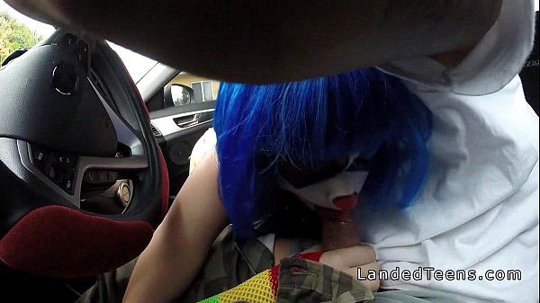 Clown teen sucking huge cock in the car - 2
