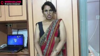 MeetMe Indian Porn Teacher Horny Lily Masturbandose