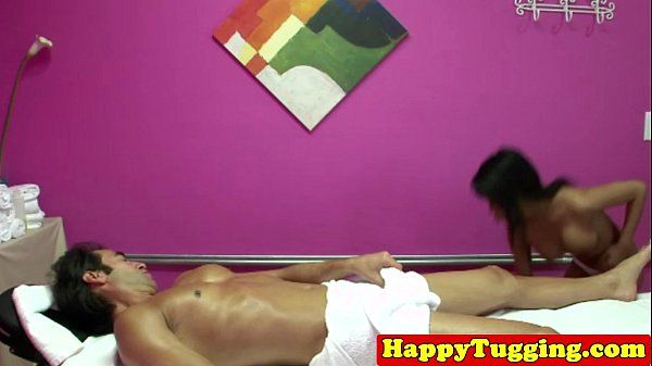 Big Tits Busty asian tugging masseuse with client Free Petite Porn