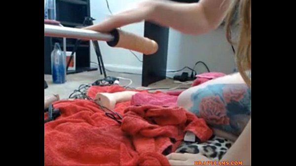 double penetration fucking machine for tattooed anal lover - 1