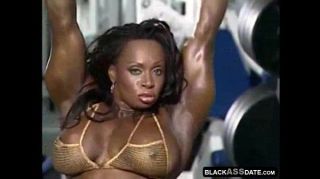 Nigeria Bodybuilder ebony modelling Slutload