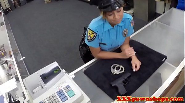 Model Busty cop pussy banged by pawnbroker Branquinha