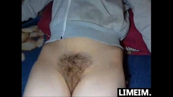 Bailando Shy Chick Shows Off Her Hairy Pussy Ride
