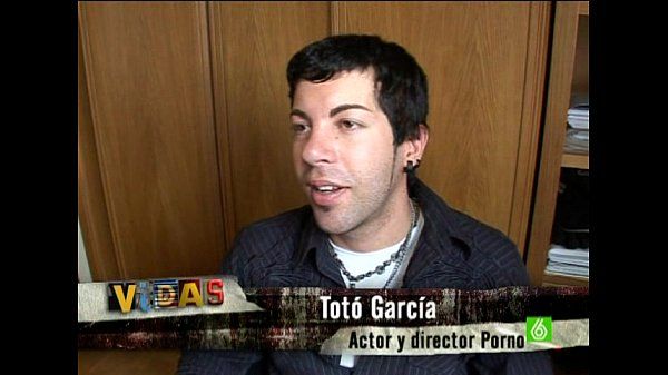 iDesires Toto Garcia en Vidas Anonimas Squirt - 1