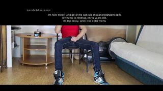 HDHentaiTube Young boy jerking Gayclips