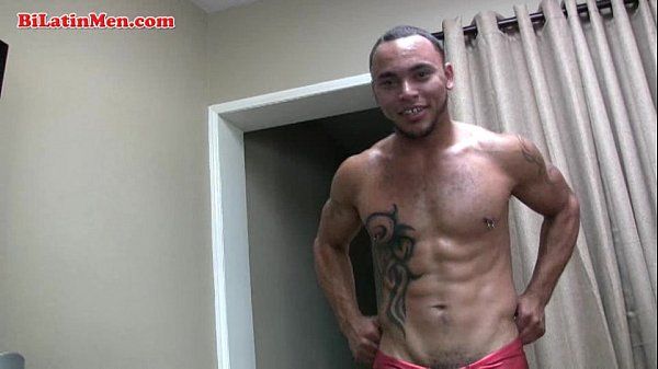 Foda Hot muscle latin with a nice thick uncut cock jerks off and shoots a nice massiv Costume