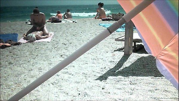 Spy glasses beach voyeur June 2016 - 2