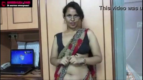 Horny Lily Giving Indian Porn Lesson To Young Students - 2