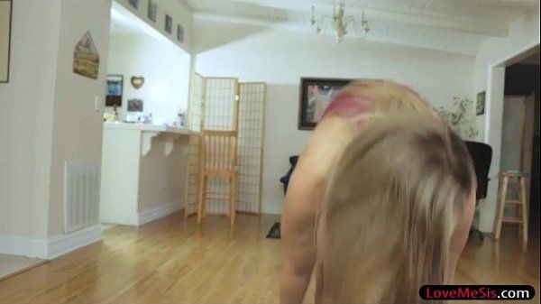 Teen Addison Lee fucked and receives warm cum on her face - 2