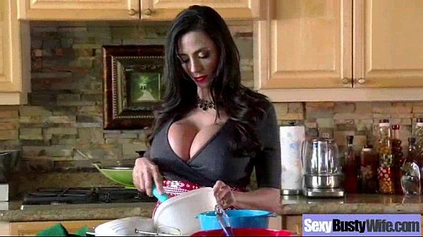 Busty Housewife (ariella ferrera) Like Hard Style Intercorse On Cam movie-05 - 2
