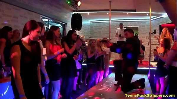Porn Sluts Male Stripper Party Turns Wild For Horny Chicks Free Hard Core Porn