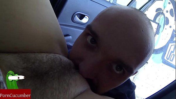 Exhibitionists in the car by eating pussy in public - 2