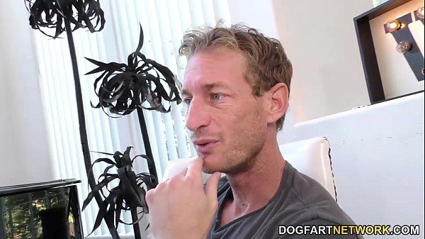 Hardcoresex Summer Day Enjoys Anal Gangbang - Cuckold Sessions Athletic