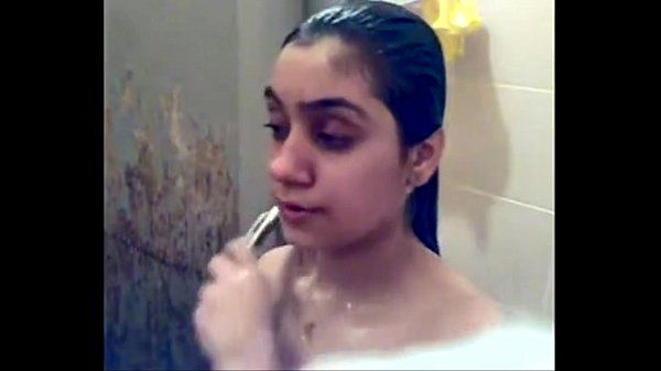 Stepfamily Hot & Sexy Pakistani Girl Showing Boob - XVIDEOS.COM AbellaList