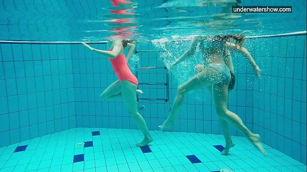 3 nude girls have fun in the water - 1