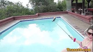 Amature Sex Tapes Bigbooty latina tranny showing her big ass Gay Outdoors