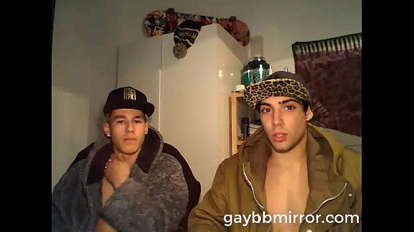 Zoig Two hot twinks jerking each other, sucking and showing ass! Pauzudo