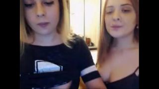 Couples Fucking Two lesbians swapping spit and kissing on webcam - spank-cams.com Cop