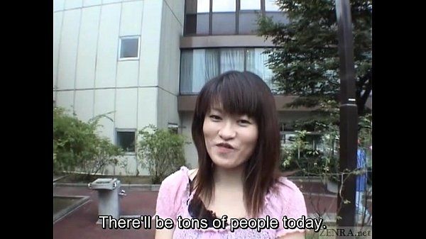 Subtitled extreme Japanese public nudity striptease in Tokyo - 1