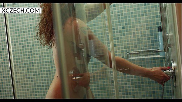 DancingBear Reina Pornero - MILF in Shower - XCZECH.com Erotica