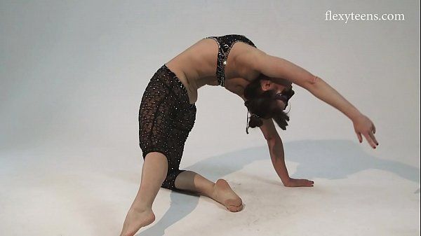 Pro wants to show her talents in gymnastics - 2