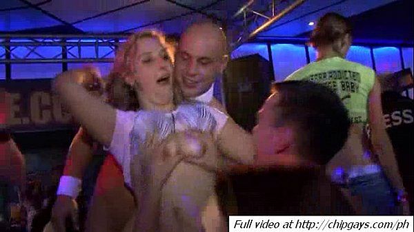 PornTrex Juicy chicks dancing on party ApeTube - 1