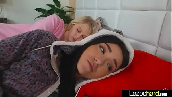 Muscular Hot Sex Scene With Teen Lesbian Girls (Lily Rader & Kiley Jay) video-28 Xxx video