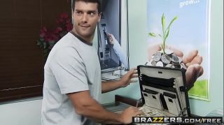 Hardcorend Brazzers - Big Tits at Work - Yurizan Beltran...