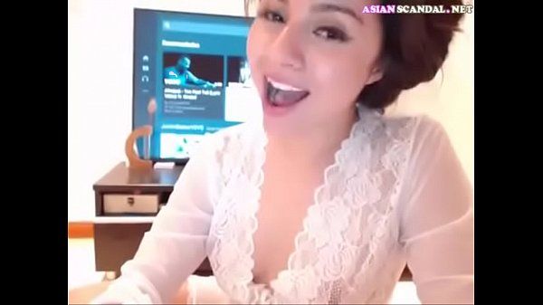 Kitchen Hot girl Live Stream Show Body and Orgasm MoyList