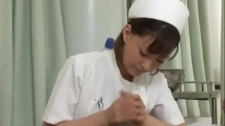 YouSeXXXX Sexy japanese nurse giving patient a handjob Coroa